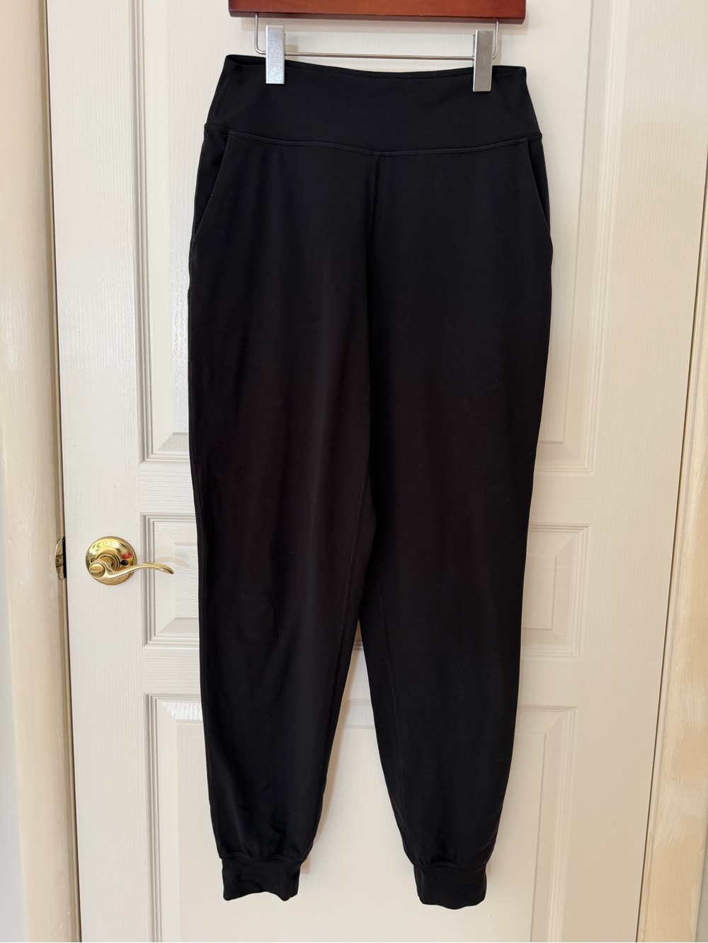 Lululemon Black High Rise Jogger Pants Size 6